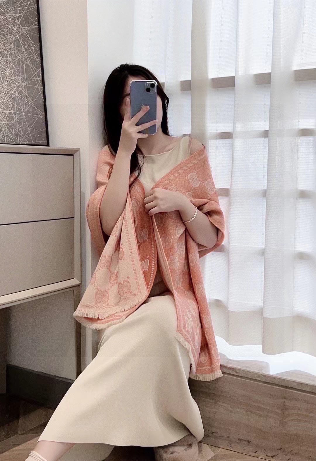GUCCI SCARF 195 CM IN MELON ORANGE WOOL 399810