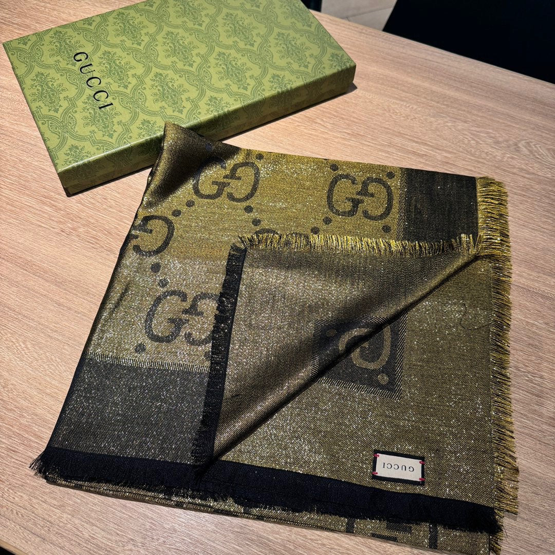 GUCCI JACQUARD SILK WOOL SHAWL 140 CM ANTIQUE GOLD 401258