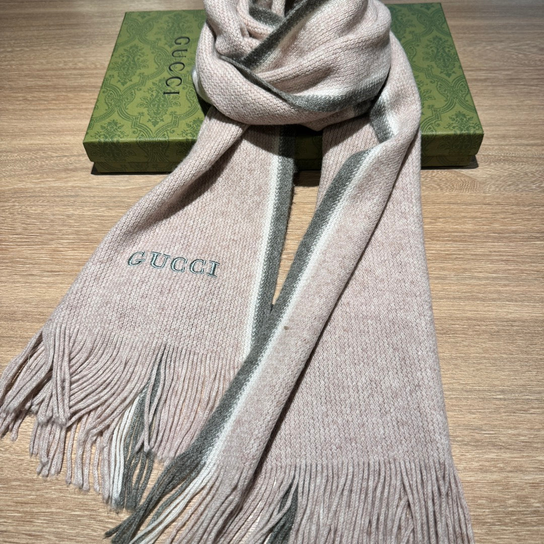 GUCCI SCARF 180 CM IN PALE PINK MIX GRAY WOOL 403967