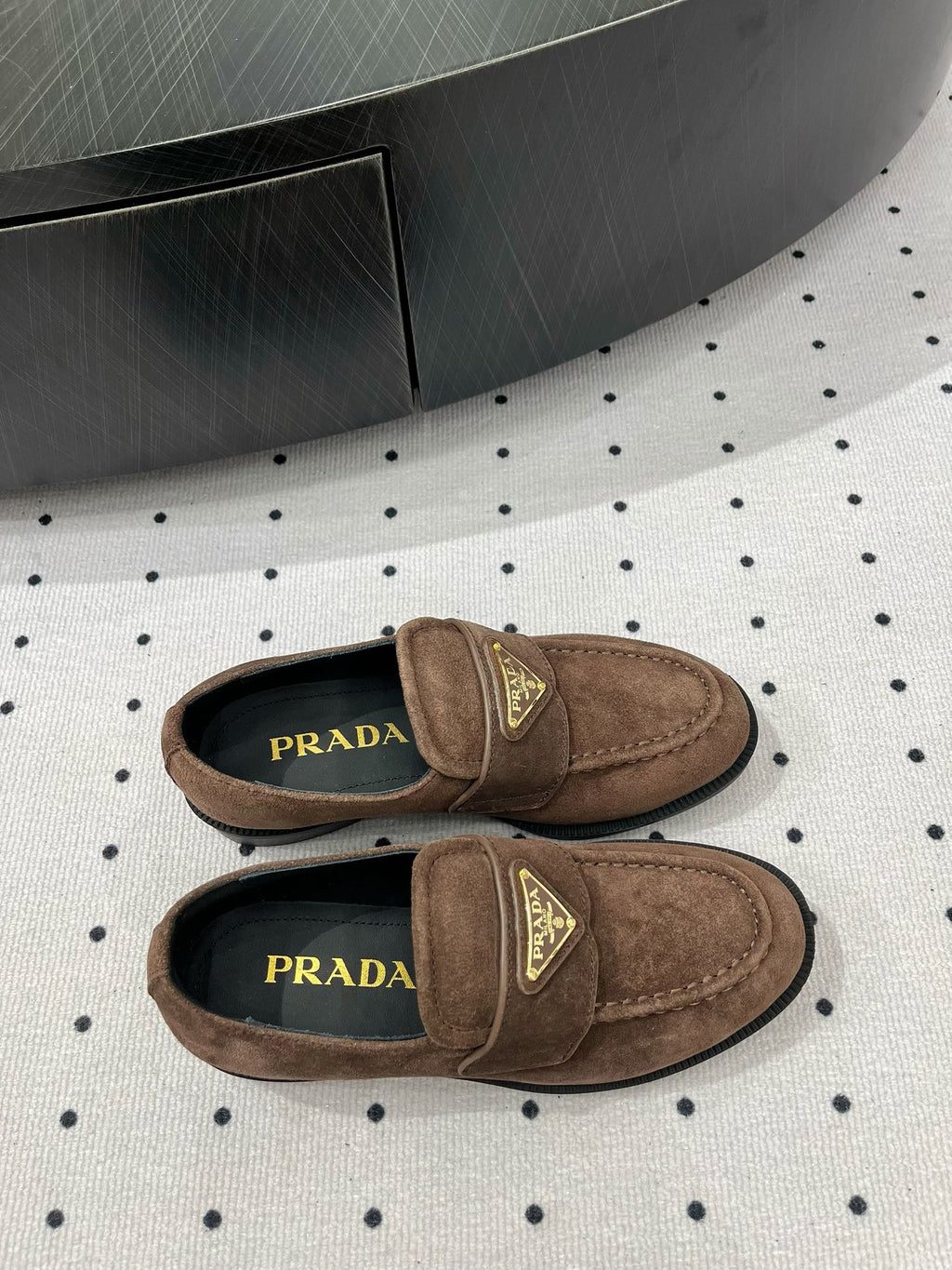 PRADA TRIANGLE LOGO LOAFER IN WOOD BROWN SUEDE