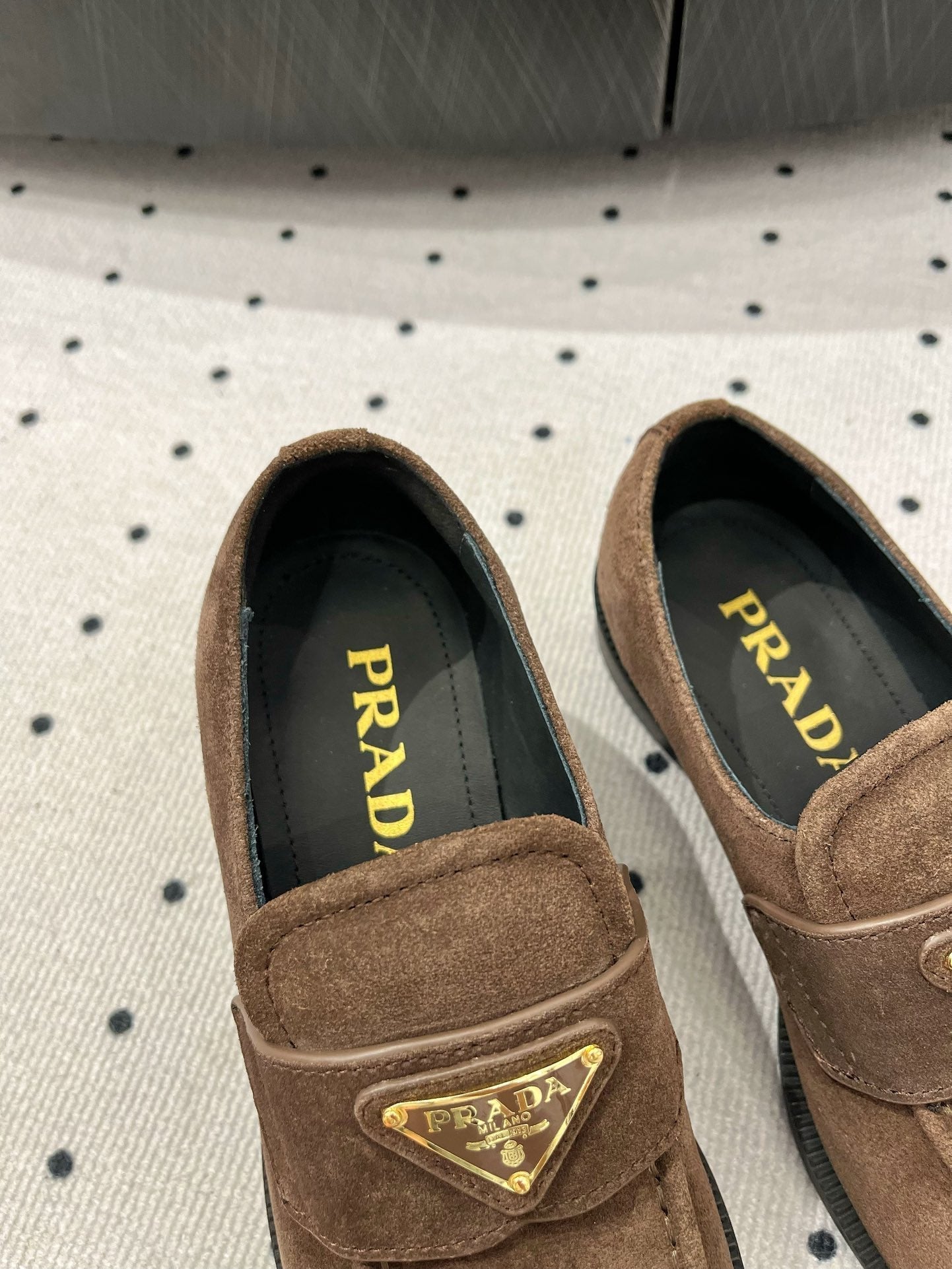 PRADA TRIANGLE LOGO LOAFER IN WOOD BROWN SUEDE