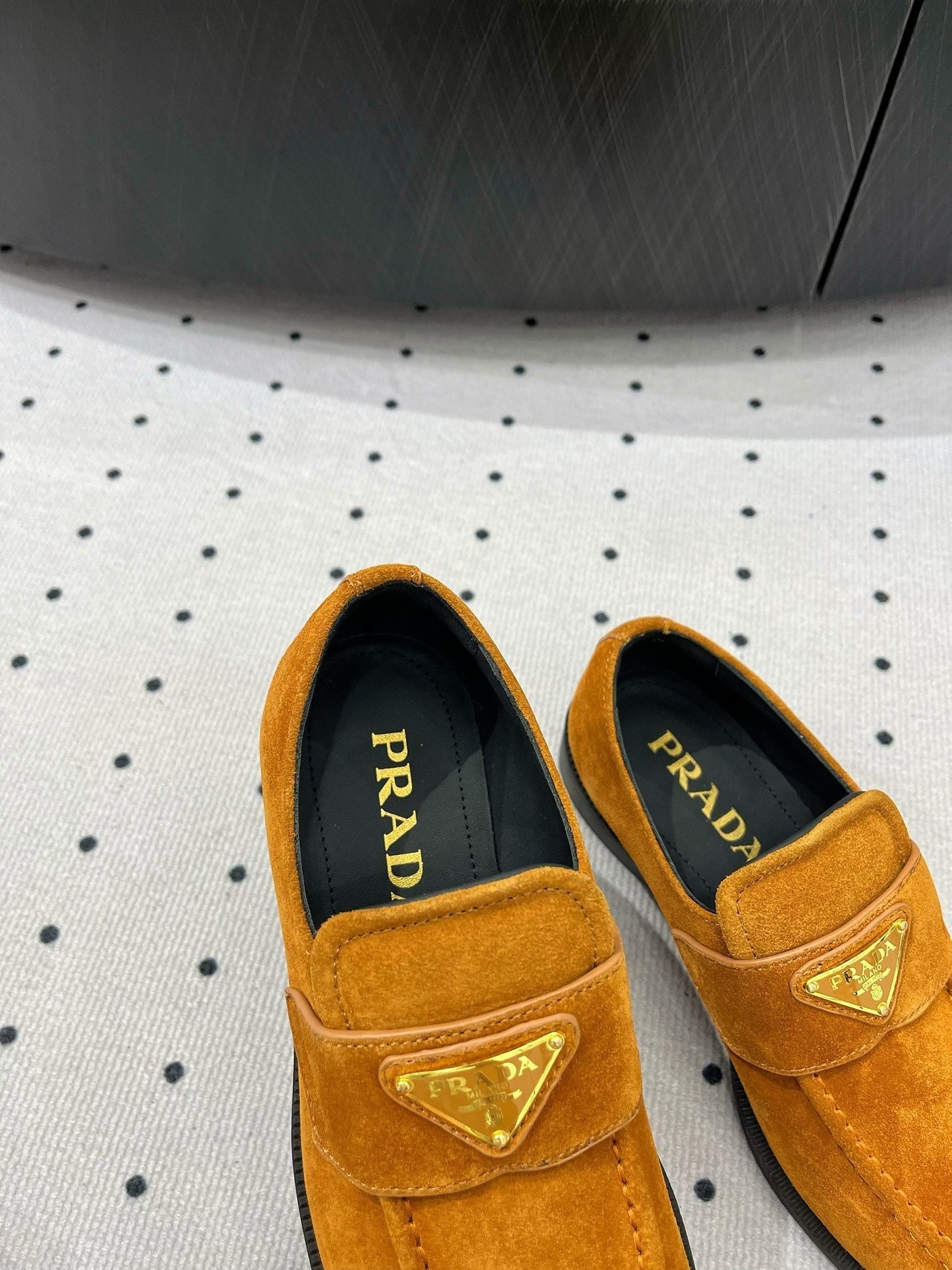 PRADA TRIANGLE LOGO LOAFER IN PERU BROWN SUEDE