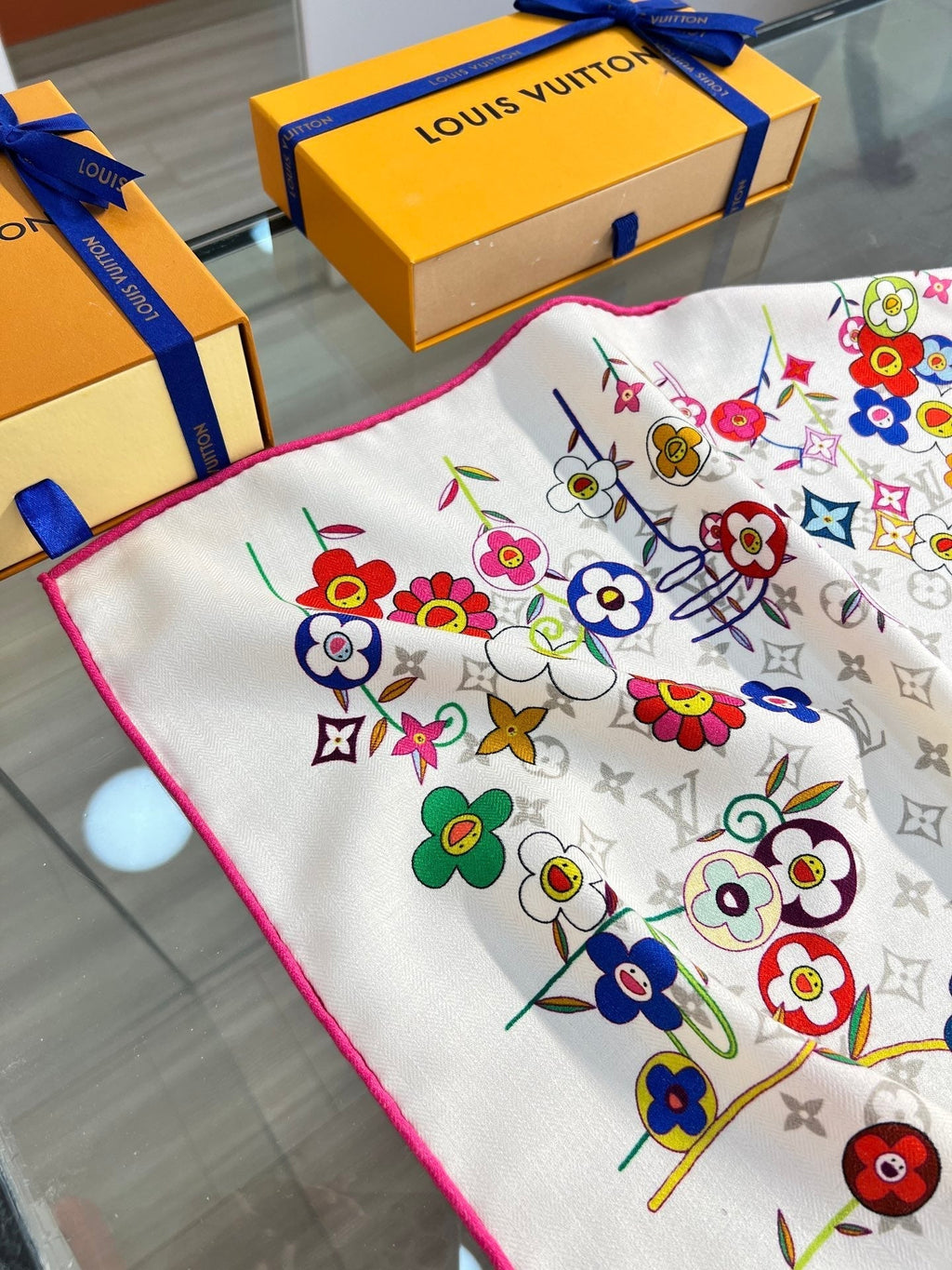 LOUIS VUITTON LV SCARF 135 CM IN WOOL MIX SILK 715458
