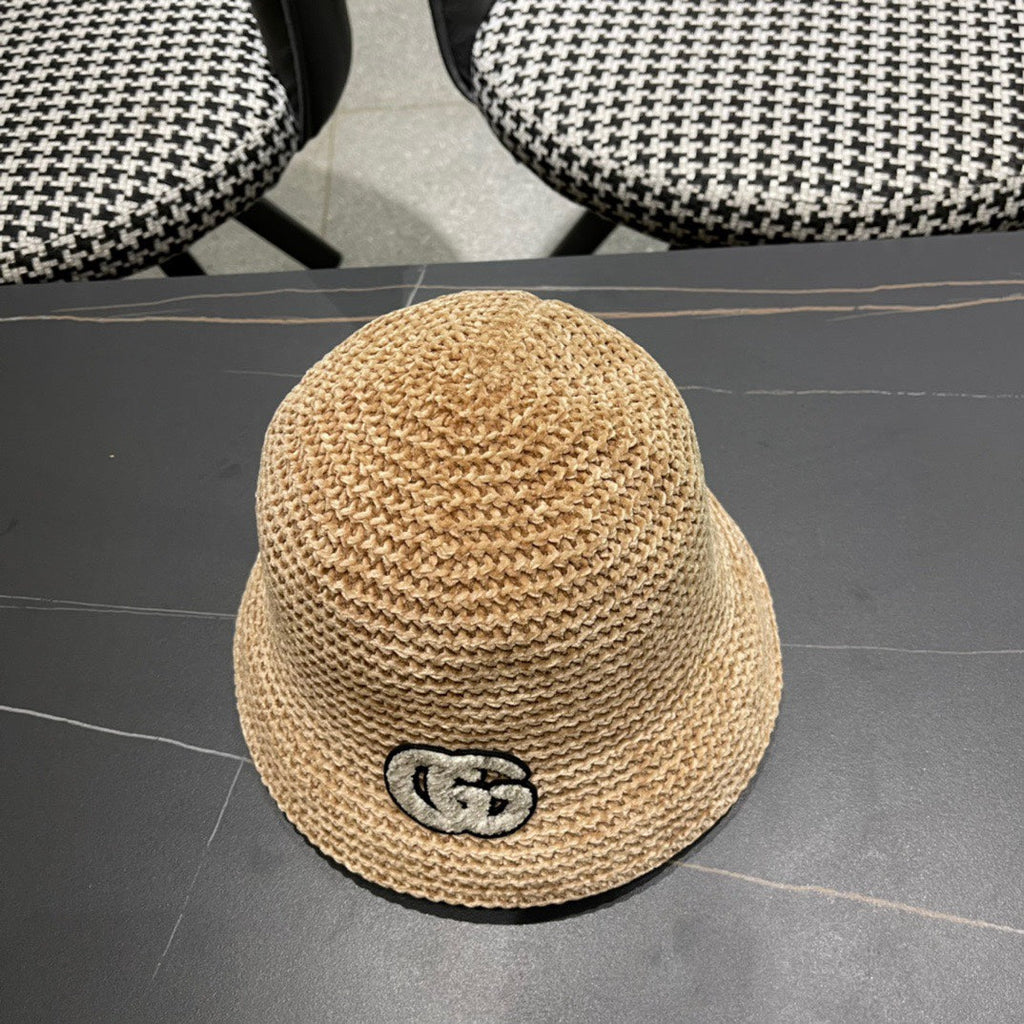 GUCCI BUCKET HAT IN BEIGE WOOL 389115