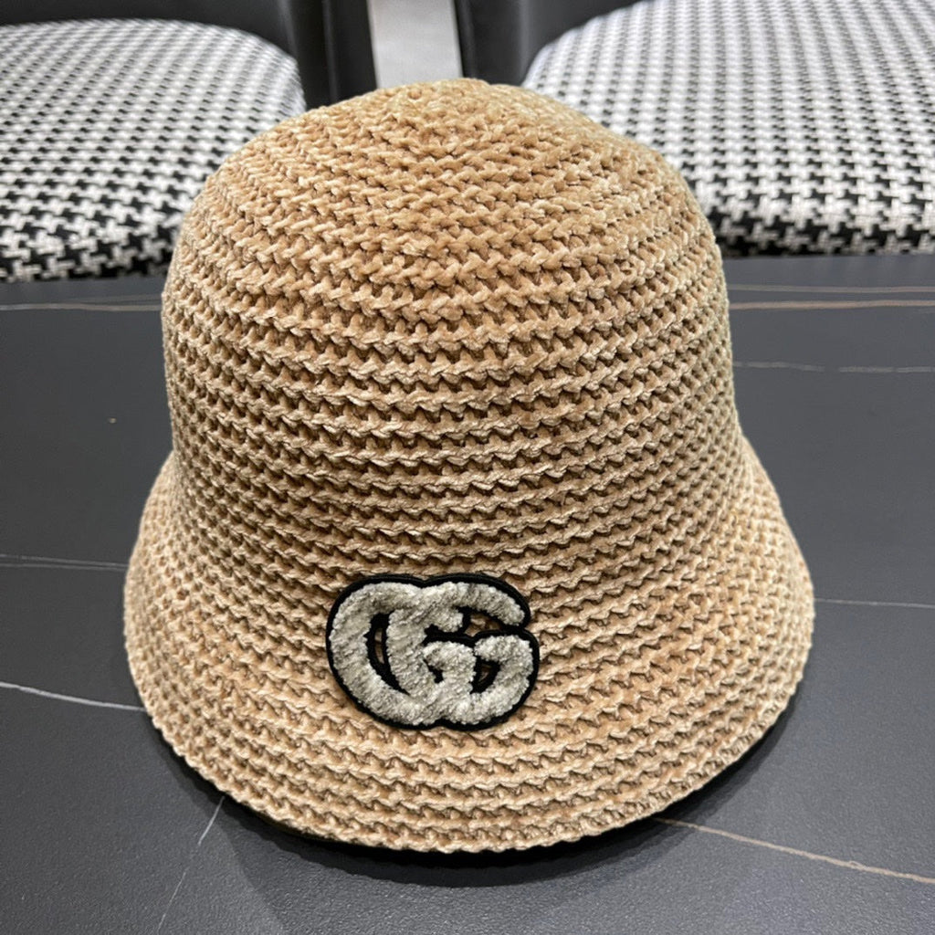 GUCCI BUCKET HAT IN BEIGE WOOL 389115