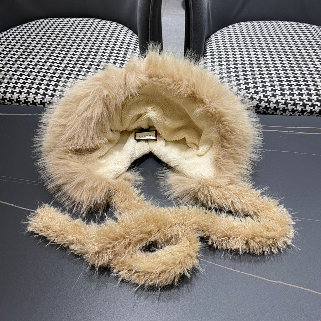 GUCCI BEANIE HAT IN COLORFUL WOOL AND RABBIT FUR 392115