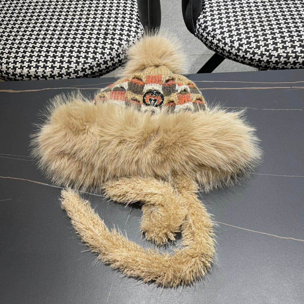 GUCCI BEANIE HAT IN COLORFUL WOOL AND RABBIT FUR 392117