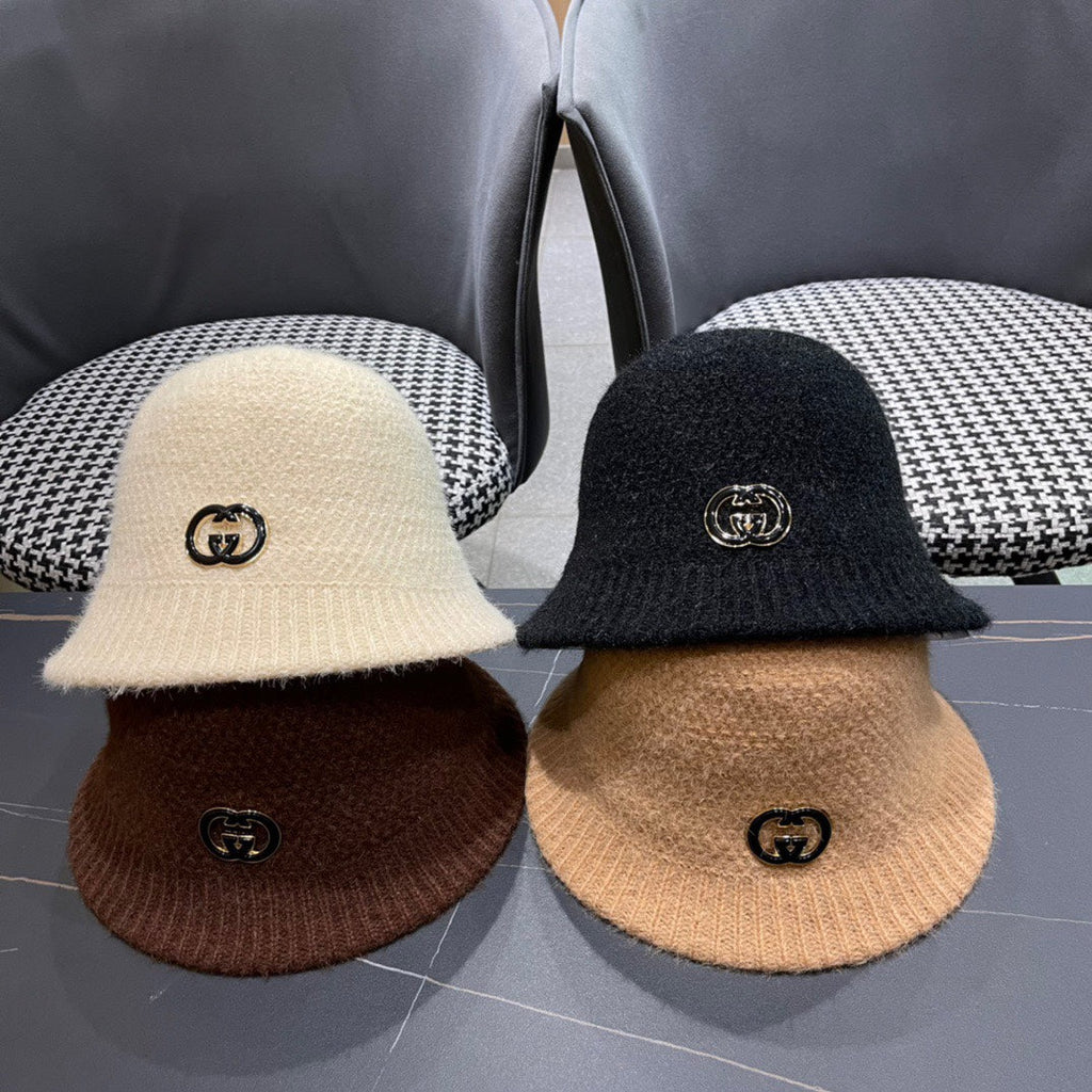 GUCCI BUCKET HAT IN PEANUT BROWN WOOL PLUSH 399229