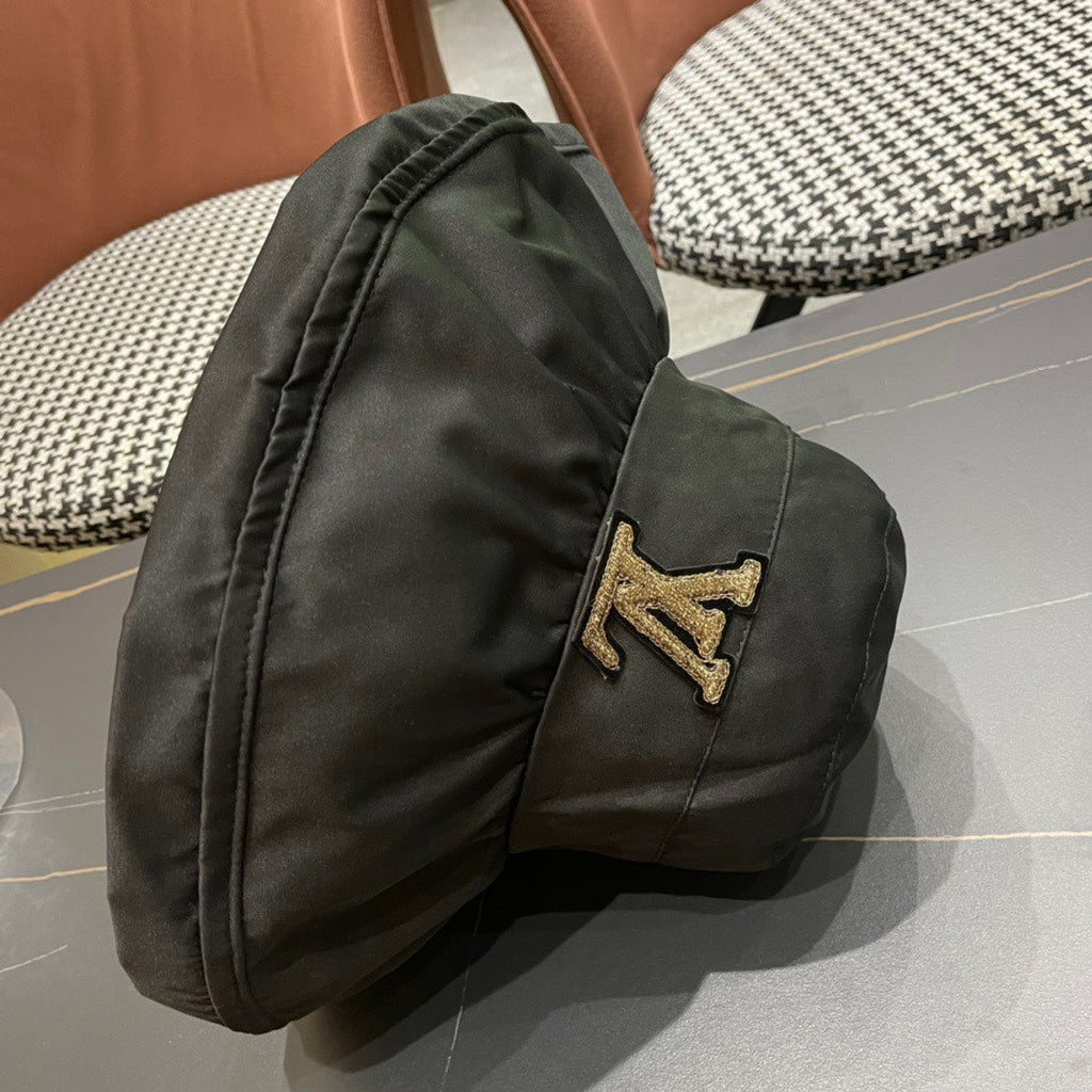 LOUIS VUITTON BUCKET HAT IN BLACK COTTON 404526