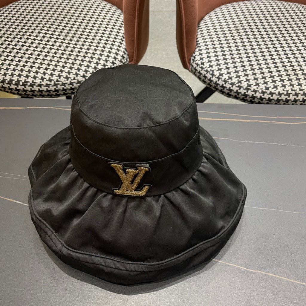 LOUIS VUITTON BUCKET HAT IN BLACK COTTON 404526