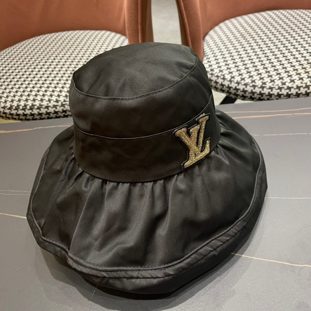 LOUIS VUITTON BUCKET HAT IN BLACK COTTON 404526