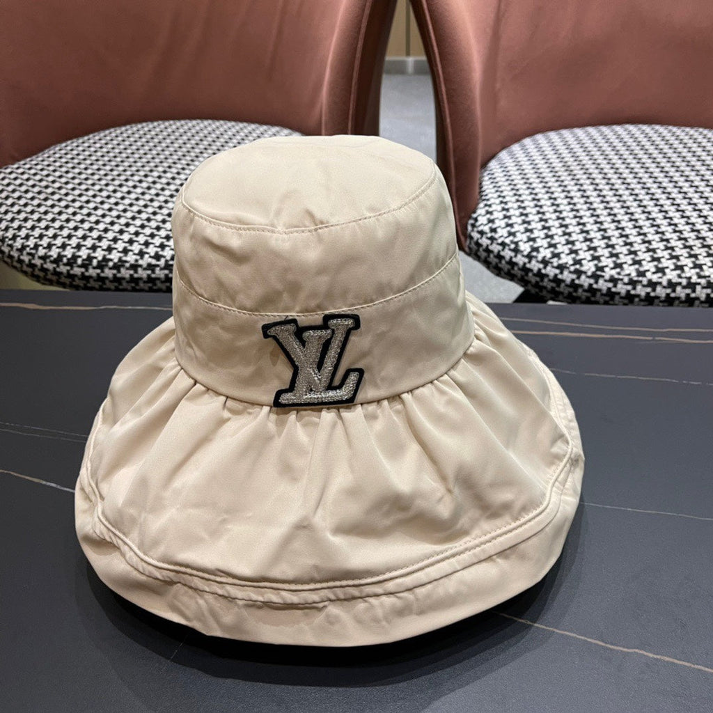 LOUIS VUITTON BUCKET HAT IN COSMIC LATTE BEIGE COTTON 404528