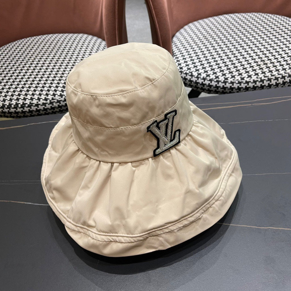 LOUIS VUITTON BUCKET HAT IN COSMIC LATTE BEIGE COTTON 404528