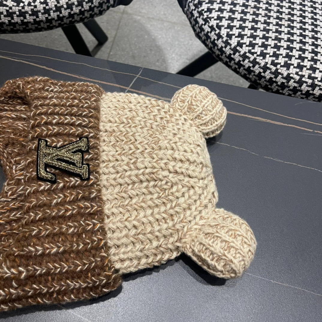 LOUIS VUITTON KNITTED BEANIE HAT WITH CUTE EARS IN BEIGE MIX BROWN WOOL 403482