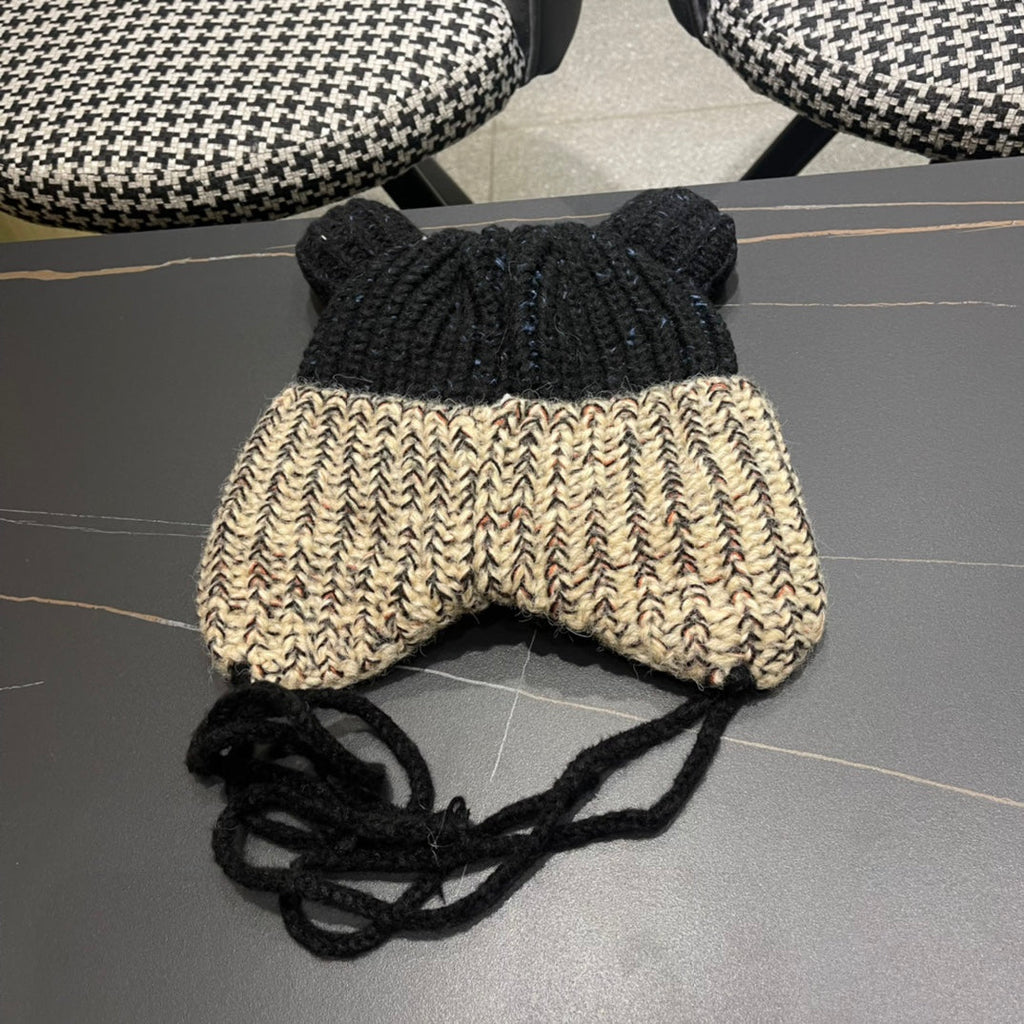 LOUIS VUITTON KNITTED BEANIE HAT WITH CUTE EARS IN BLACK MIX BEIGE WOOL 403483
