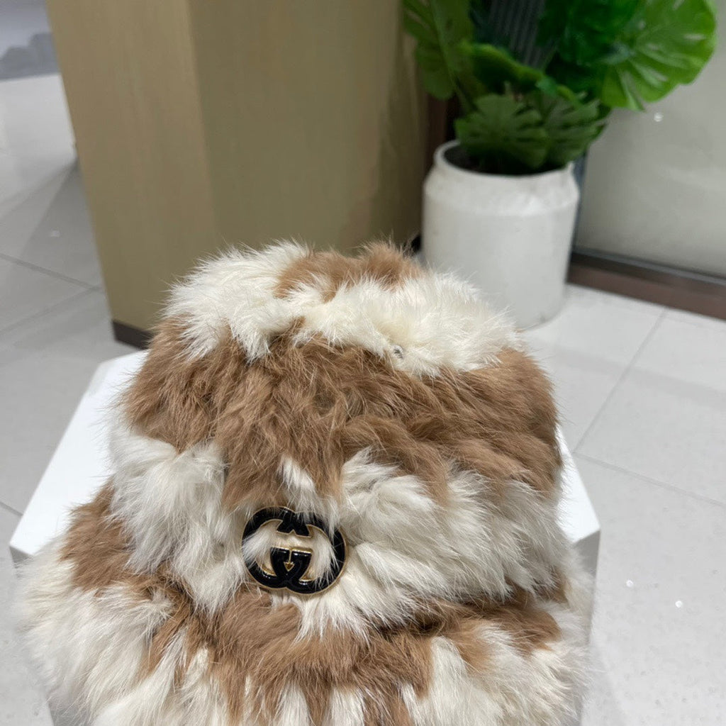 GUCCI BUCKET HAT IN MEDIUM BROWN MIX WHITE RABBIT FUR 404638