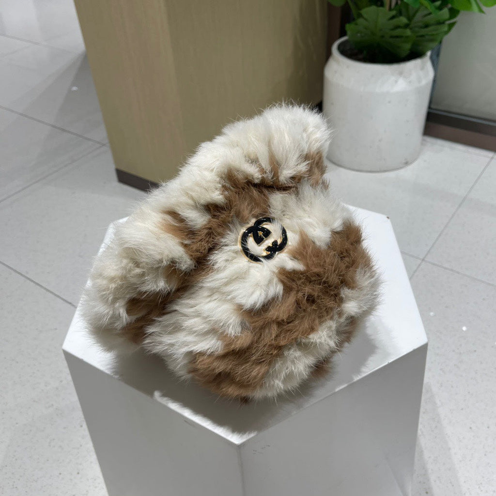 GUCCI BUCKET HAT IN MEDIUM BROWN MIX WHITE RABBIT FUR 404638