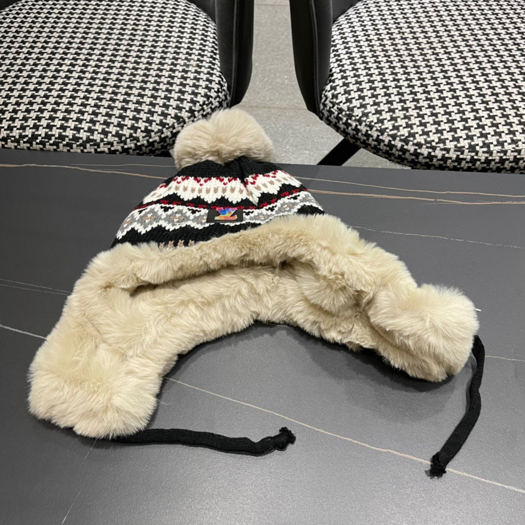 LOUIS VUITTON PLUSH EARMUFFS HAT IN COLORFUL WOOL AND RABBIT FUR 408171