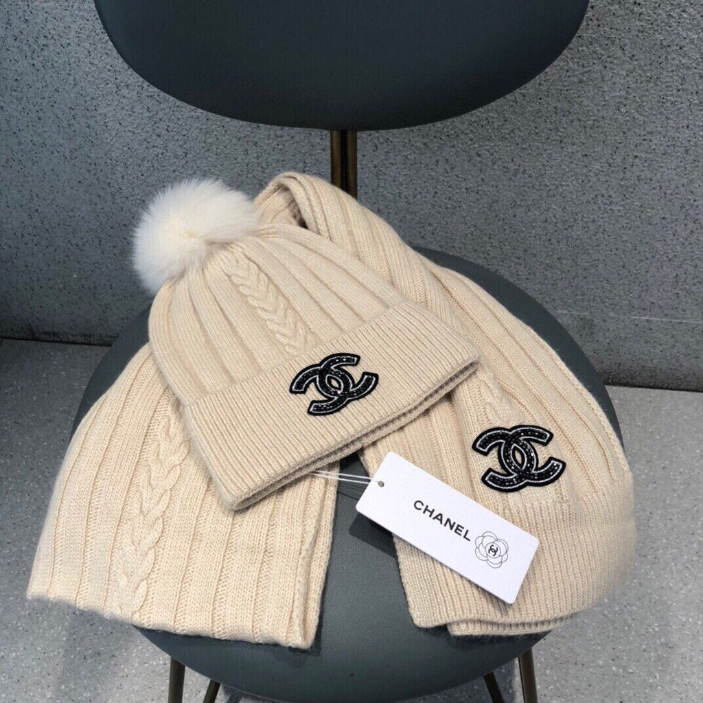 CHANEL SET SCARF AND HAT IN BISQUE BEIGE WOOL 420821