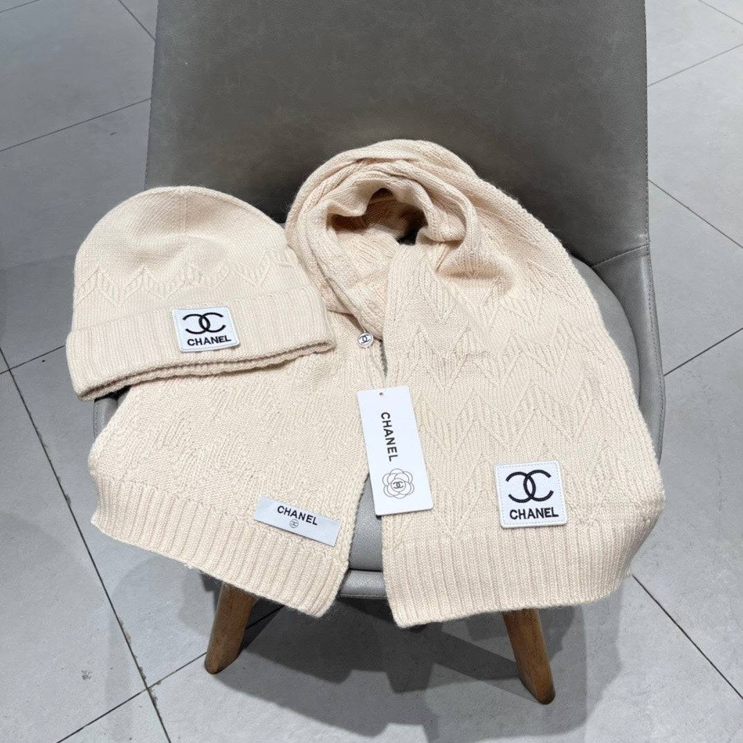CHANEL SET BEANIE HAT AND SCARF BISQUE BEIGE 427884