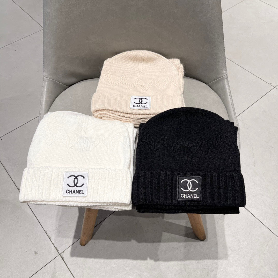 CHANEL SET BEANIE HAT AND SCARF BISQUE BEIGE 427884