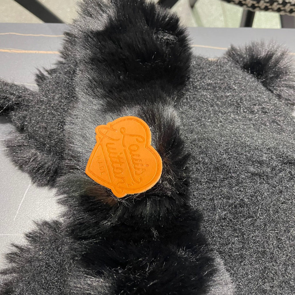 LOUIS VUITTON BEANIE HAT IN BLACK WOOL AND LAMB FUR 427792