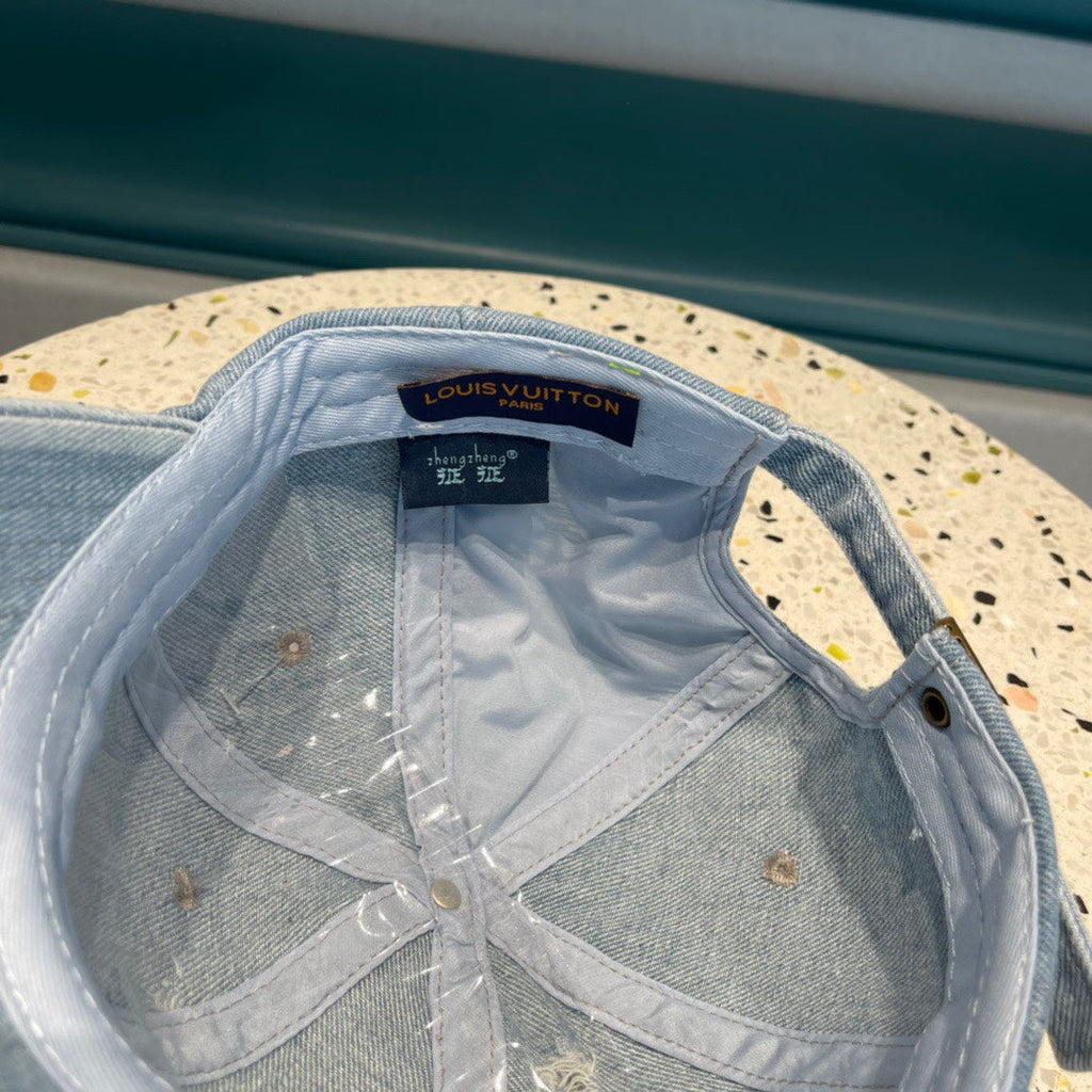 LOUIS VUITTON BASEBALL CAP IN LIGHT BLUE DENIM 433086