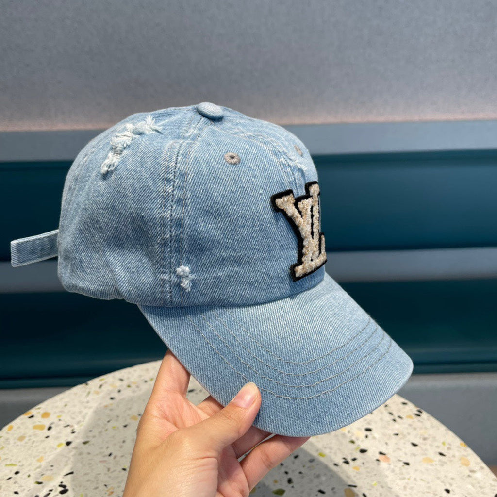 LOUIS VUITTON BASEBALL CAP IN LIGHT BLUE DENIM 433086