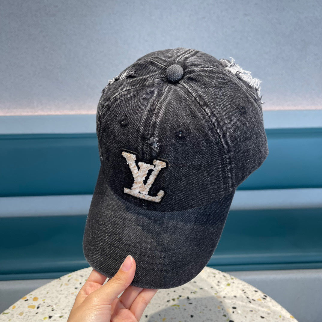 LOUIS VUITTON BASEBALL CAP IN BLACK DENIM 433087