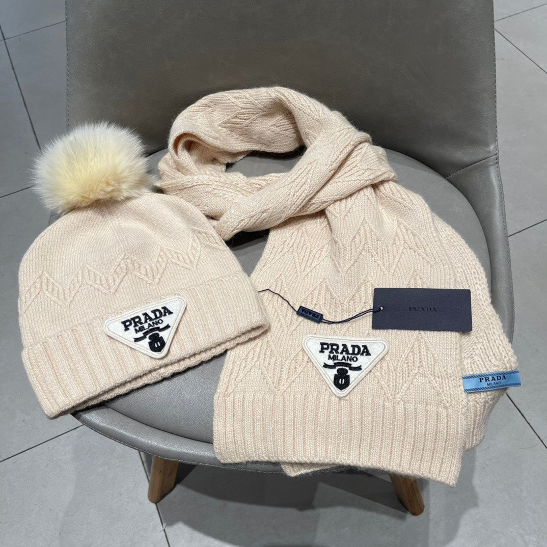 PRADA SET SCARF AND HAT IN BISQUE BEIGE CASHMERE AND RABBIT FUR 433245
