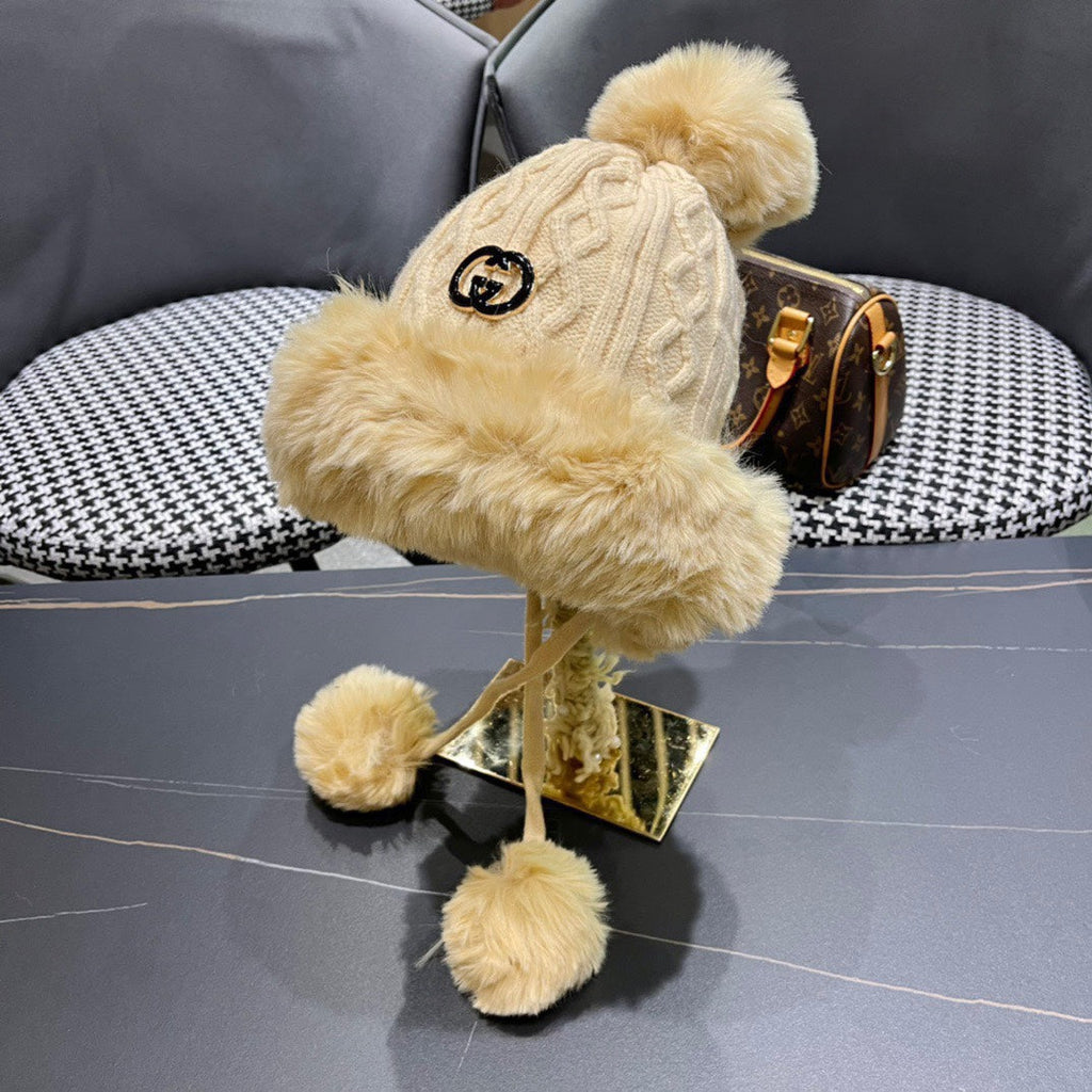 GUCCI DEERSTALKER HAT IN COOKIE TAN WOOL AND FLEECE 434697