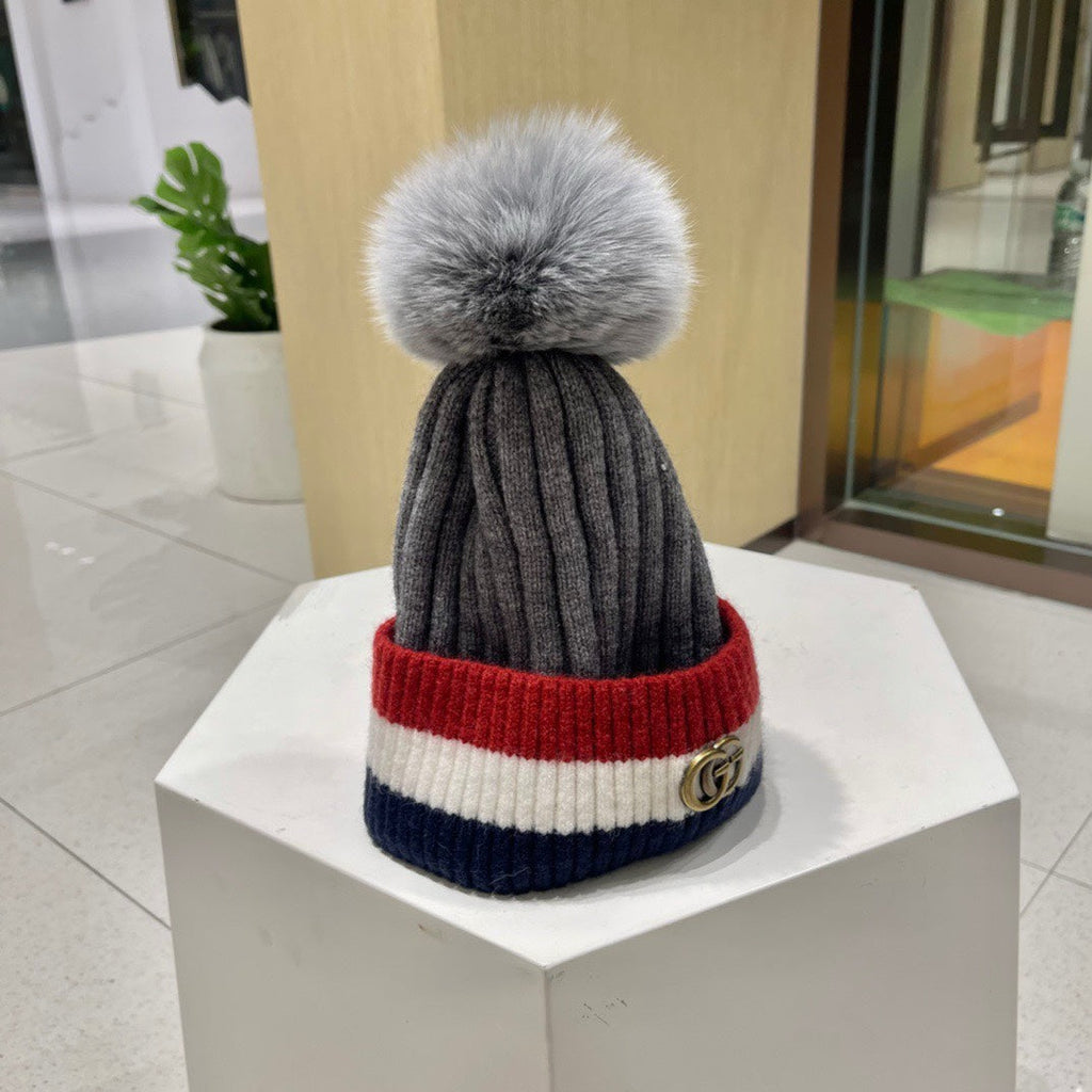 GUCCI BEANIE HAT IN COLORFUL WOOL 434722
