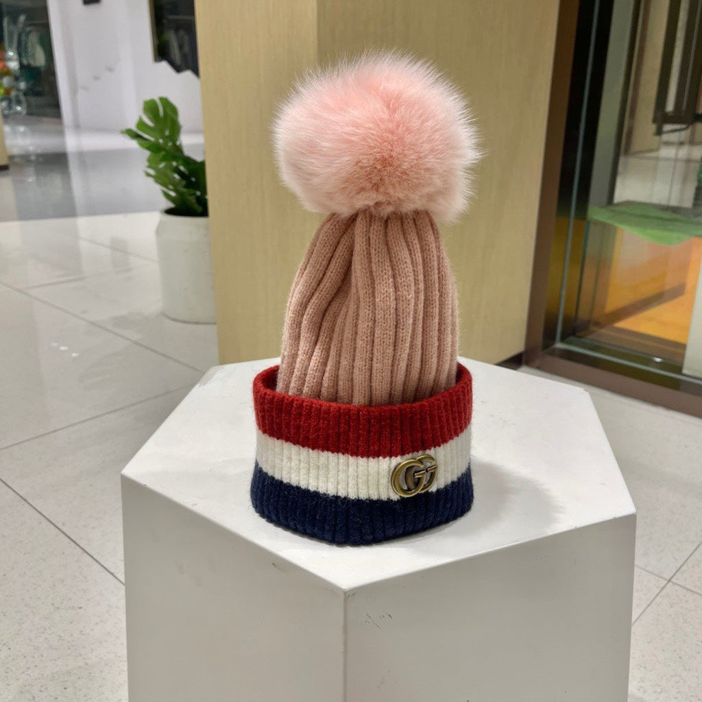 GUCCI BEANIE HAT IN COLORFUL WOOL 434723