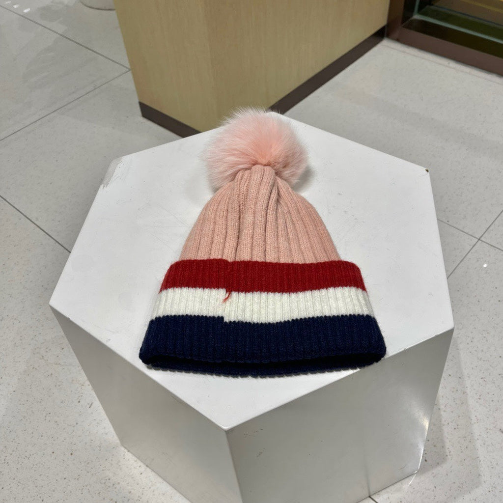 GUCCI BEANIE HAT IN COLORFUL WOOL 434723