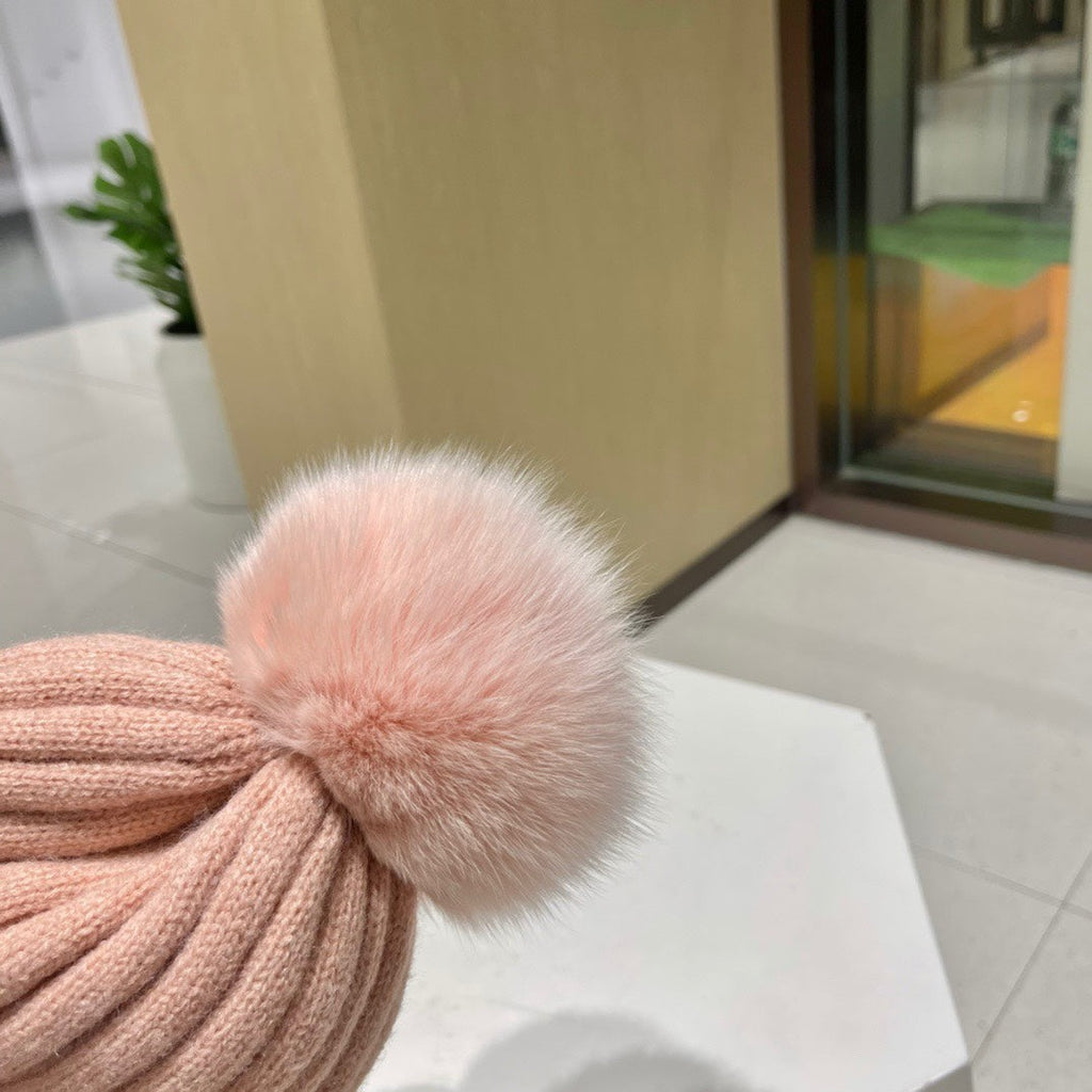 GUCCI BEANIE HAT IN COLORFUL WOOL 434723