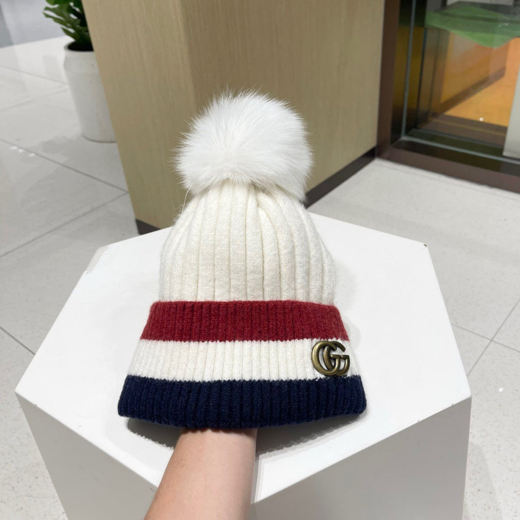GUCCI BEANIE HAT IN COLORFUL WOOL 434724