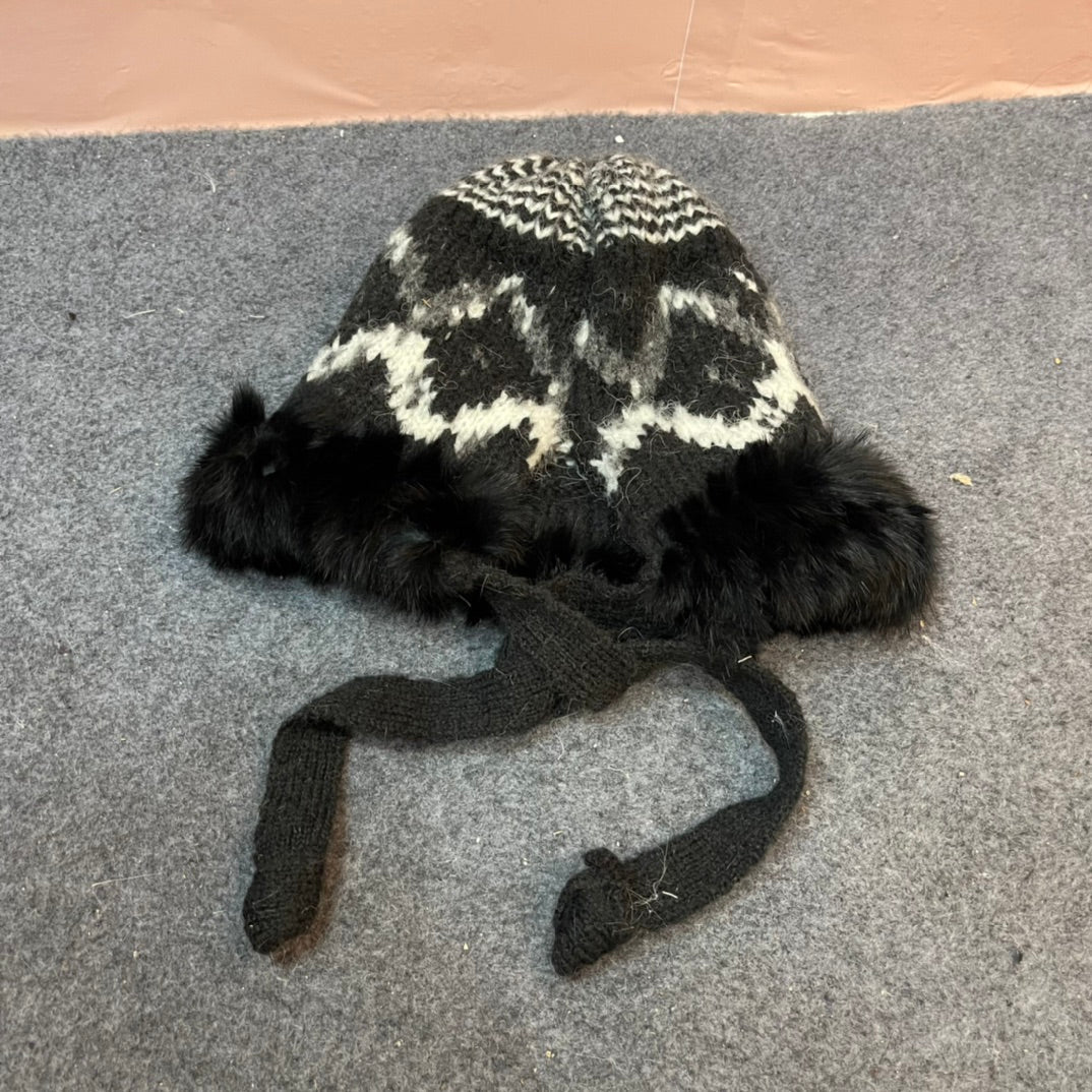 LOUIS VUITTON KNITTED WOOL HAT COLORFUL 436580