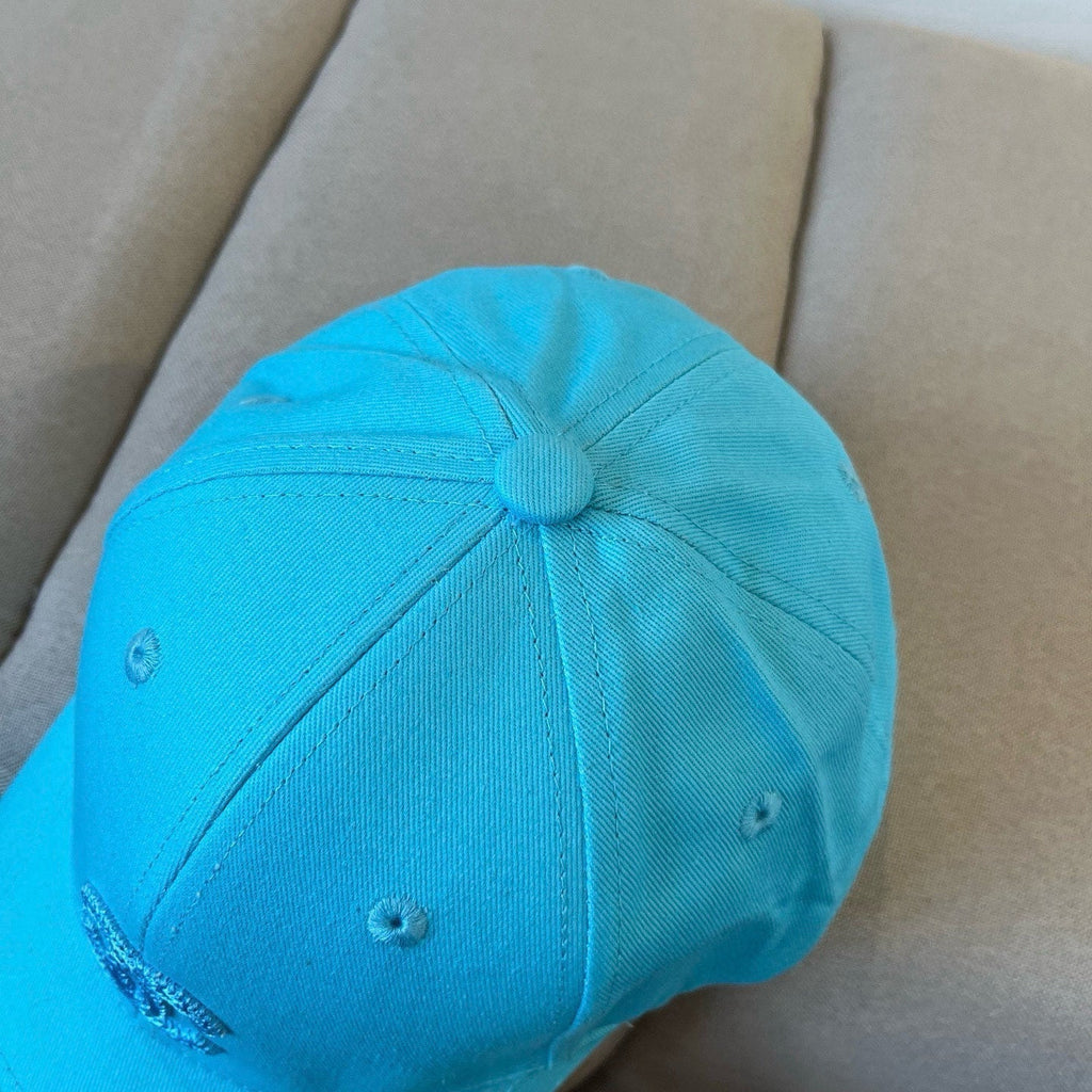 CHANEL BASEBALL HAT IN BRIGHT CYAN COTTON 672892