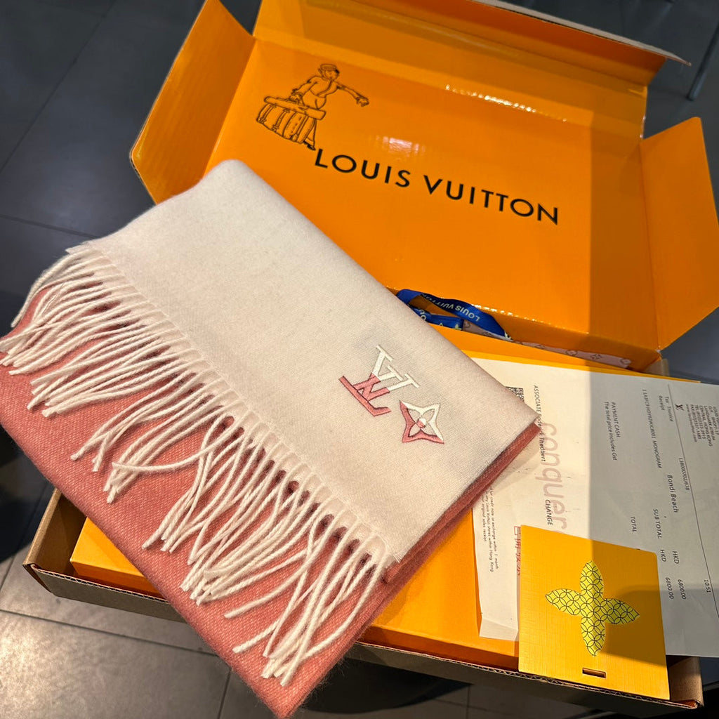 LOUIS VUITTON SCARF 185 CM IN BLUSH PINK MIX WHITE CASHMERE 390094
