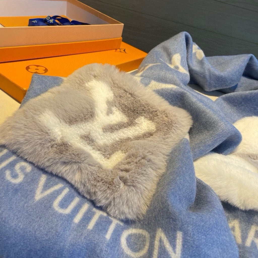LOUIS VUITTON COLD REYKJAVIK SCARF 190 CM IN STEEL BLUE CASHMERE 394490