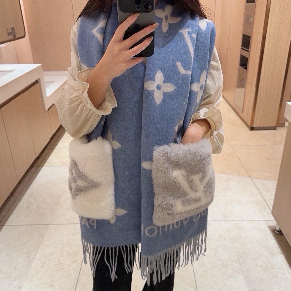 LOUIS VUITTON COLD REYKJAVIK SCARF 190 CM IN STEEL BLUE CASHMERE 394490