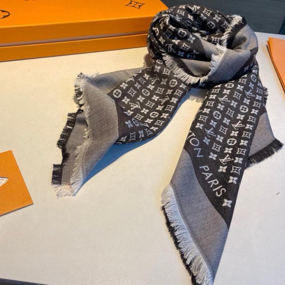 LOUIS VUITTON MONOGRAM SHINE SCARF 120 CM IN BLACK WOOL AND MULBERRY SILK 398194