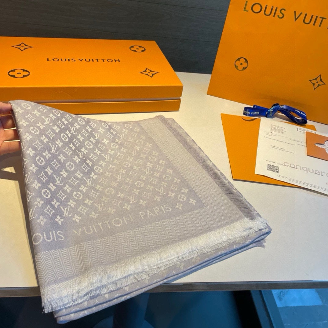 LOUIS VUITTON MONOGRAM SHINE SCARF 120 CM IN PASTEL GRAY WOOL AND MULBERRY SILK 398195