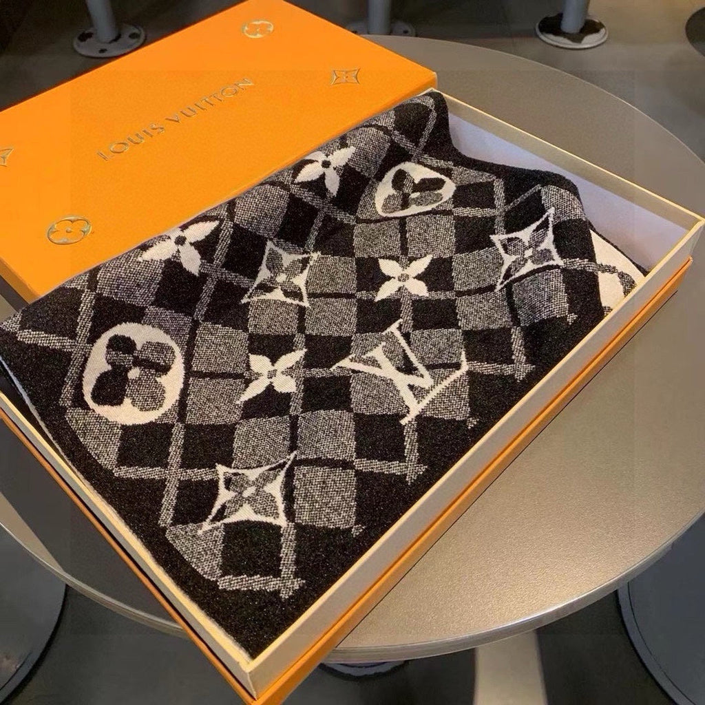 LOUIS VUITTON SCARF 180 CM IN BLACK MIX WHITE CASHMERE 398237