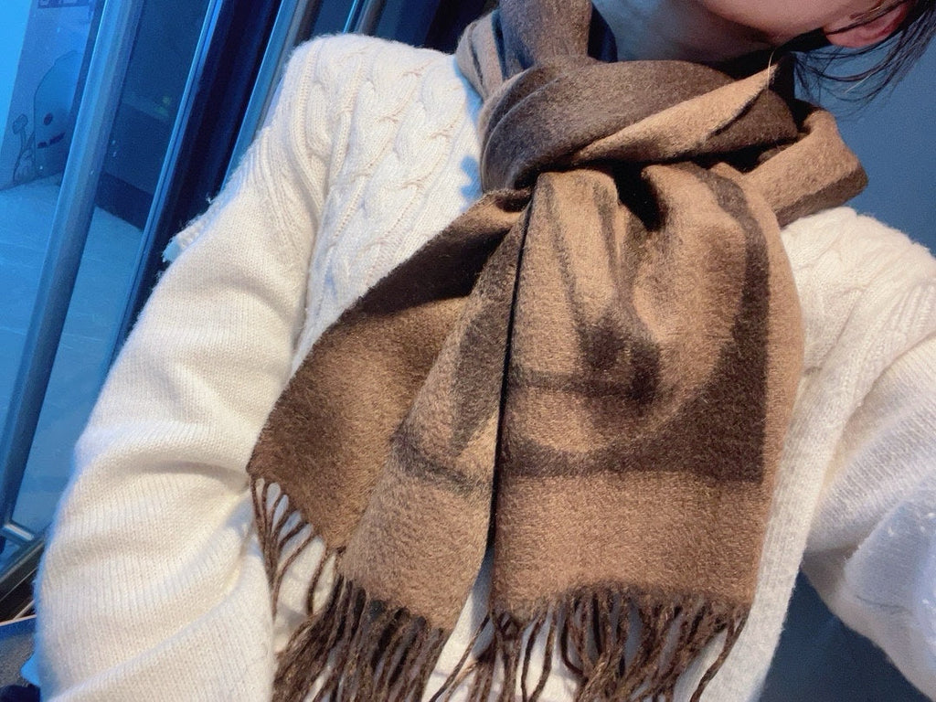 LOUIS VUITTON SCARF 180 CM IN MEDIUM BROWN CASHMERE 398244