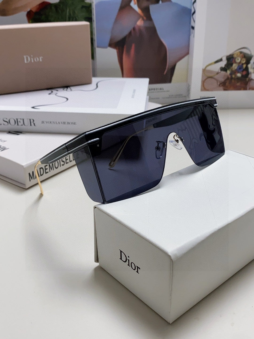 DIOR SUNGLASS CLUB M1U 566689 IN BLACK ACETATE