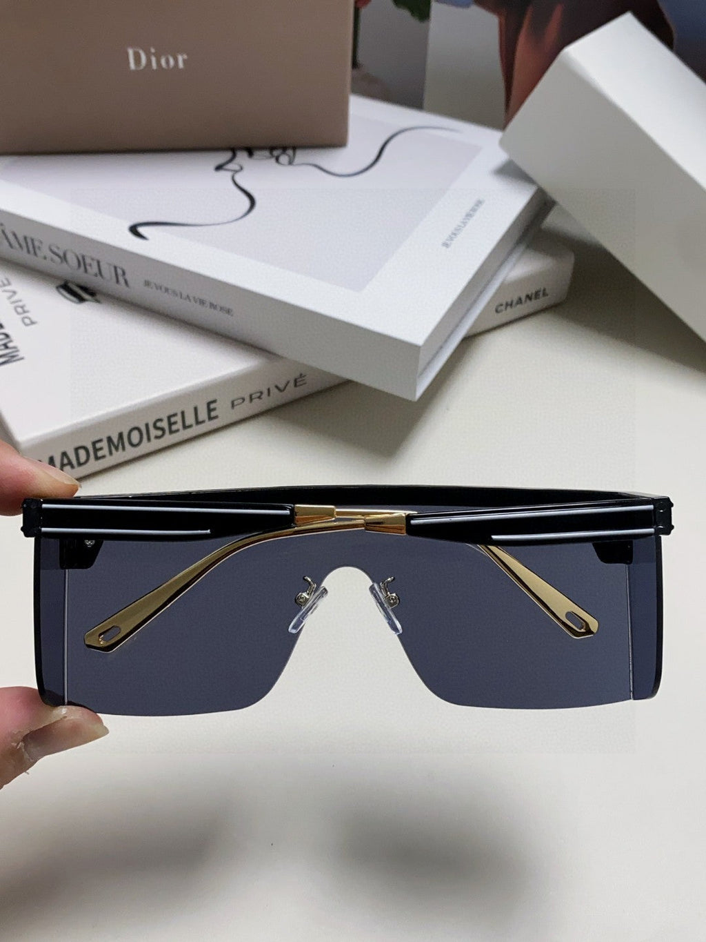 DIOR SUNGLASS CLUB M1U 566689 IN BLACK ACETATE