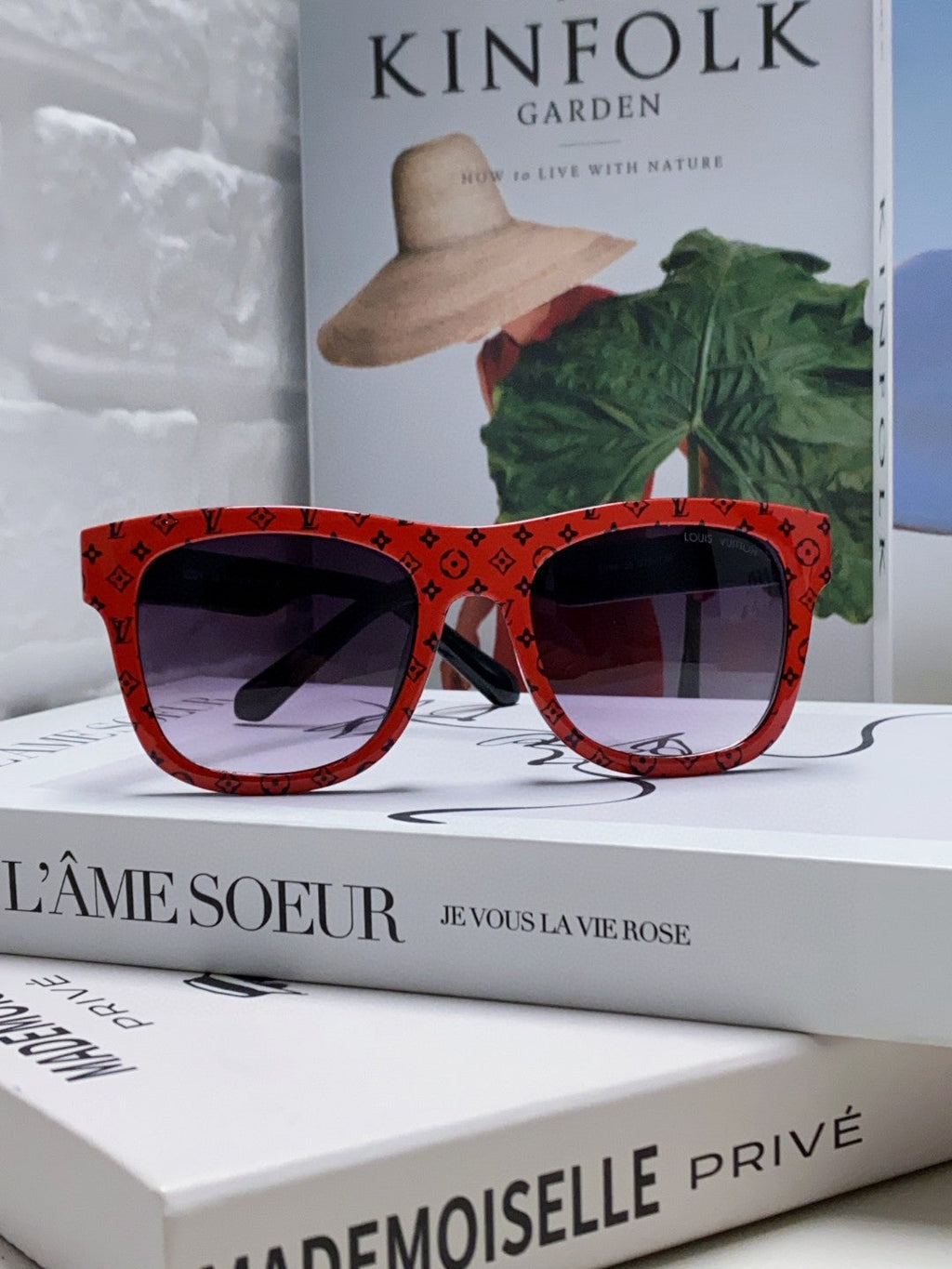 LOUIS VUITTON MONOGRAM SUNGLASS 581385 IN RED ACETATE FRAME