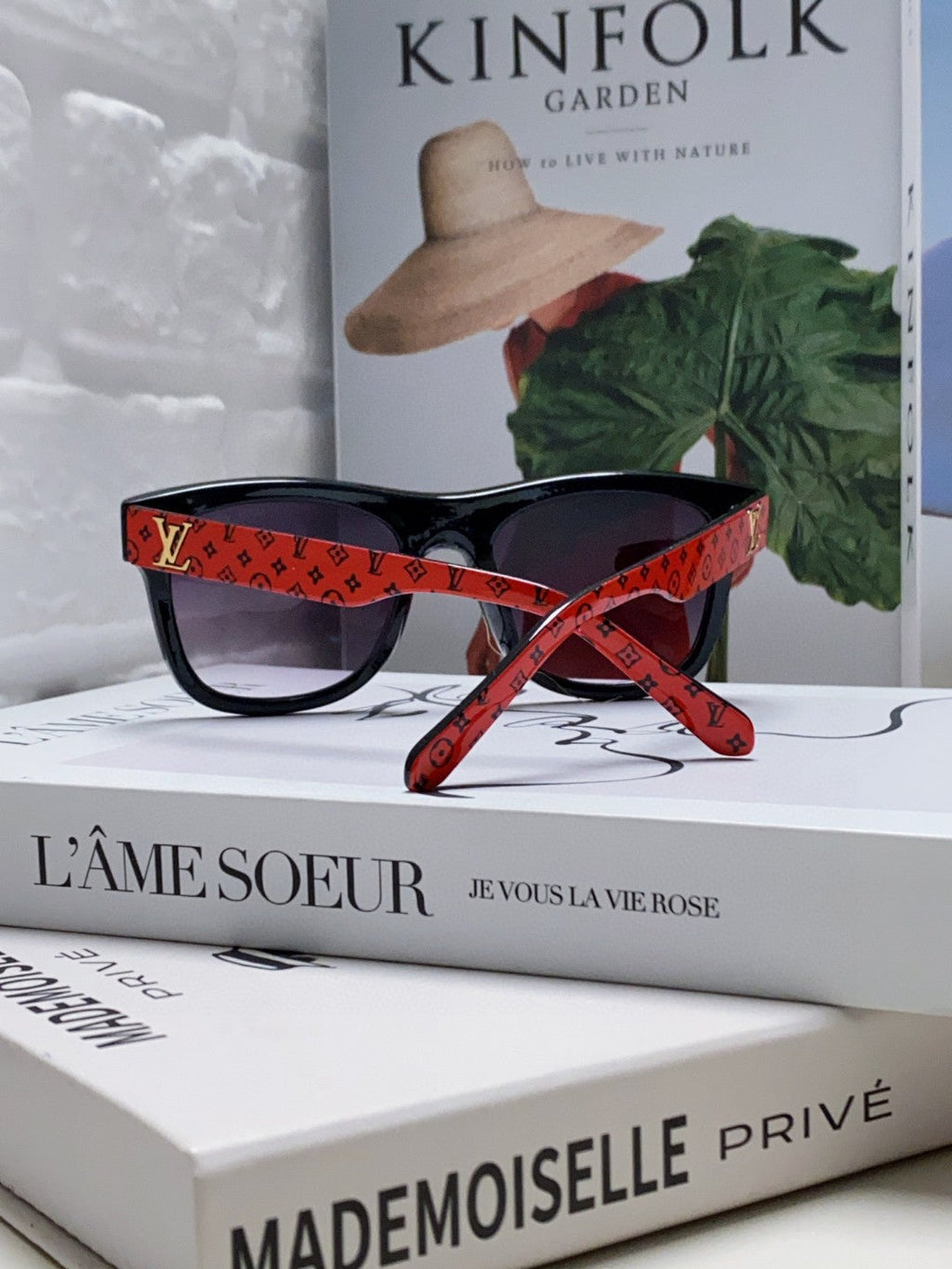 LOUIS VUITTON MONOGRAM SUNGLASS 581385 IN RED ACETATE FRAME
