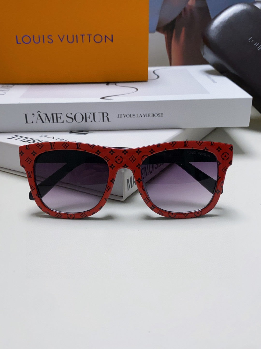 LOUIS VUITTON MONOGRAM SUNGLASS 581385 IN RED ACETATE FRAME
